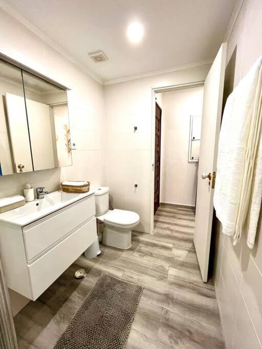 New-Romantic Studio Near The Beach! Paço de Arcos Extérieur photo